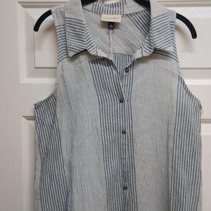 NWT- Universal Thread collared cotton denim button, sleeveless shirt XXL